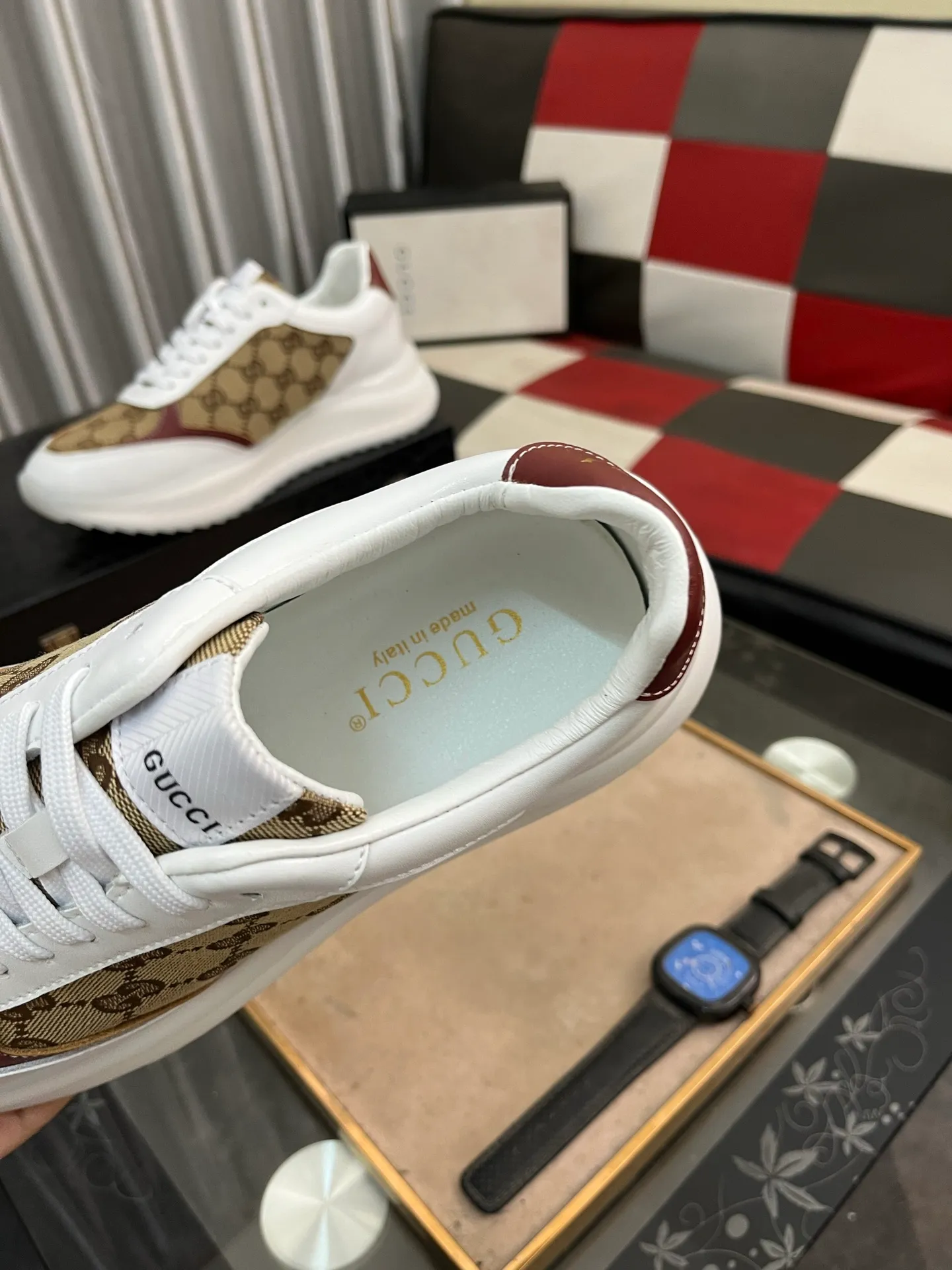 Men's shoes 💰458⌚️⌚️[GUCCI] The latest trendy men's casual shoes, the fabric is made of embossed cowhide imported from Italy, comfortable sheepskin lining + feet, the original outsole is wear-resistant and non-slip, high-level version, size: 38-444️⃣Colors available